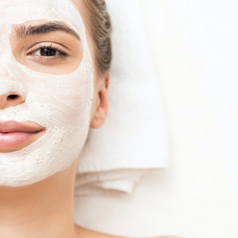 Acné adulto y cuidado facial personalizado